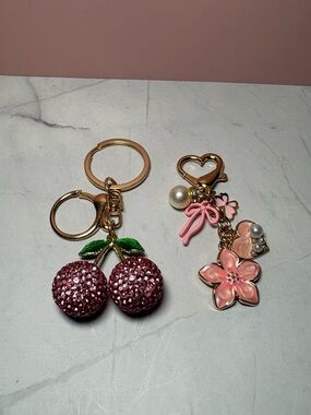 🩷 Bundle of Two Gold-tone Hardware Keychain Bag Charms